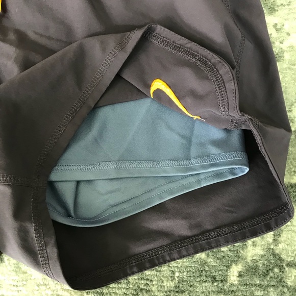 Nike Dri Fit purple orange running Shorts S - Picture 5 of 6